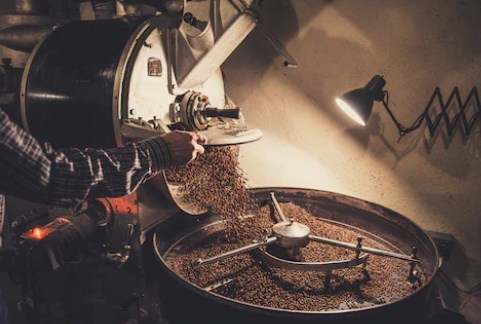在世界各地，哪些地区最适合生产和销售冰滴咖啡，为何？
